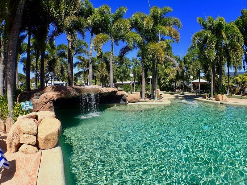 Tasman Holiday Parks Rollingstone - Image 4