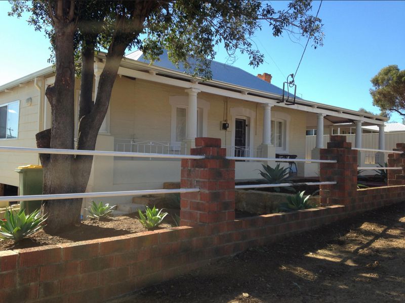 The Nosh & Nod - Image 2