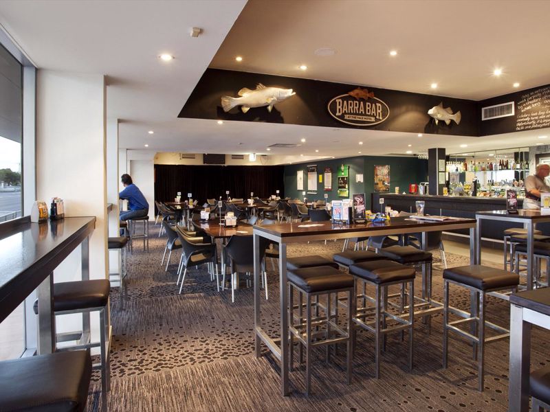 Vale Hotel - Image 3