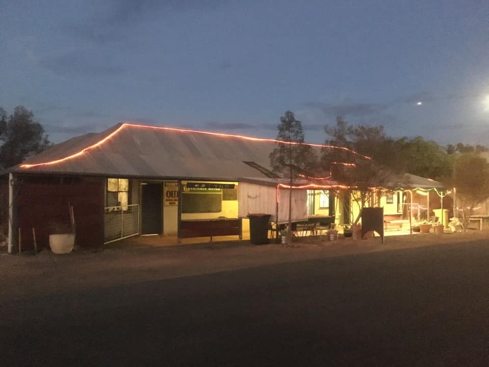 Warrego Pub Camping in Golden Highway — photo 1