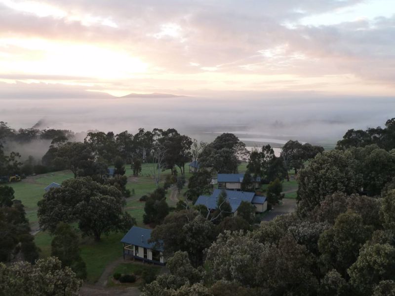 Yering Gorge Cottages by The Eastern Golf Club - Image 4