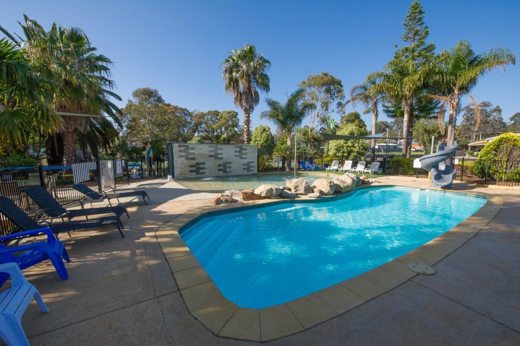 Garden of Eden Caravan Park - Image 4