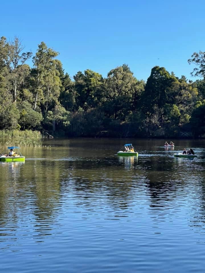 Jubilee Lake Holiday Park - Image 2