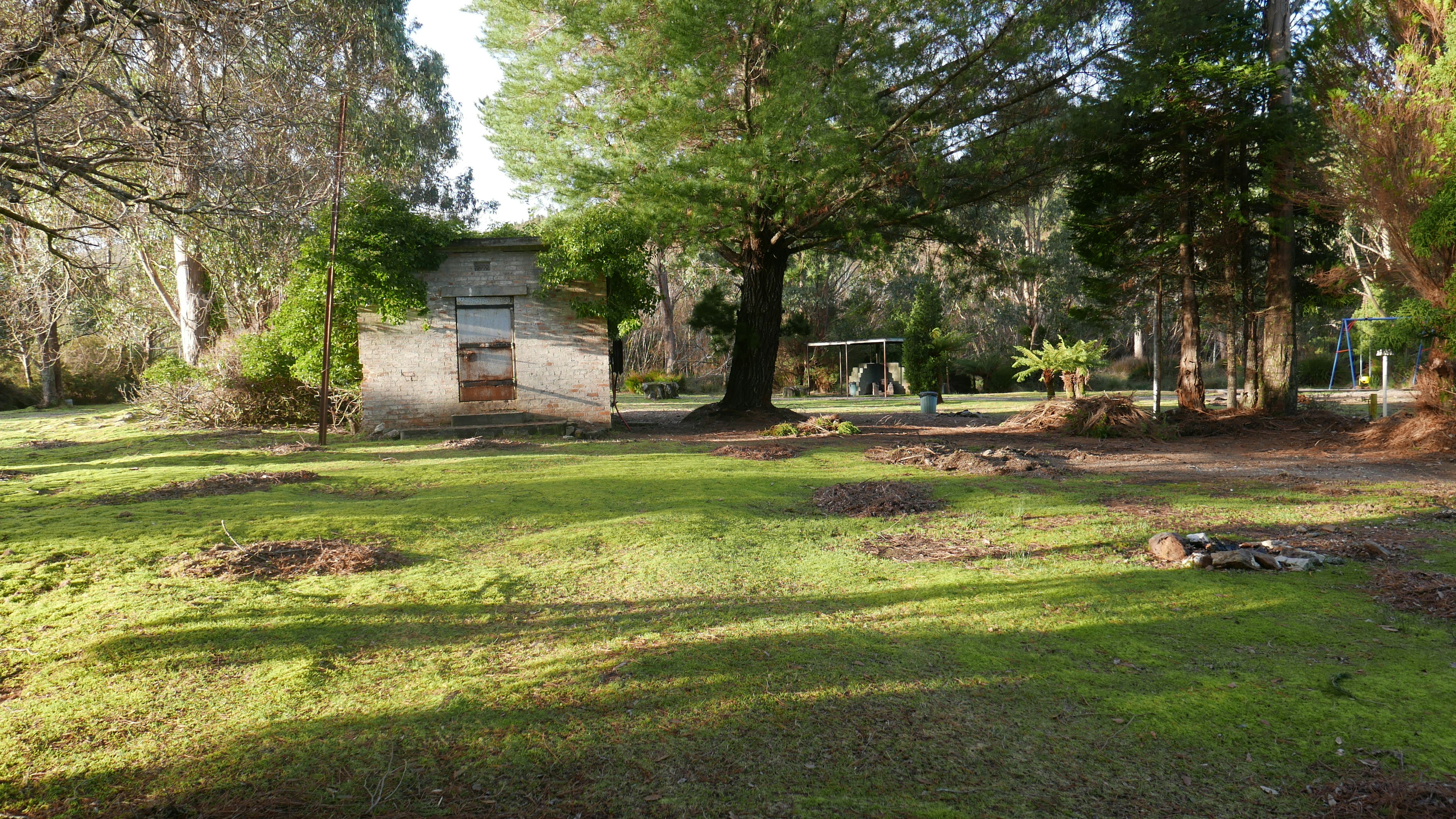 Zeehan Bush Camp thumbnail 4